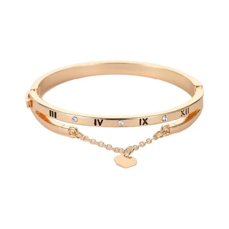 Skanto | Romersk Tall Hjerte Dangler Armbånd