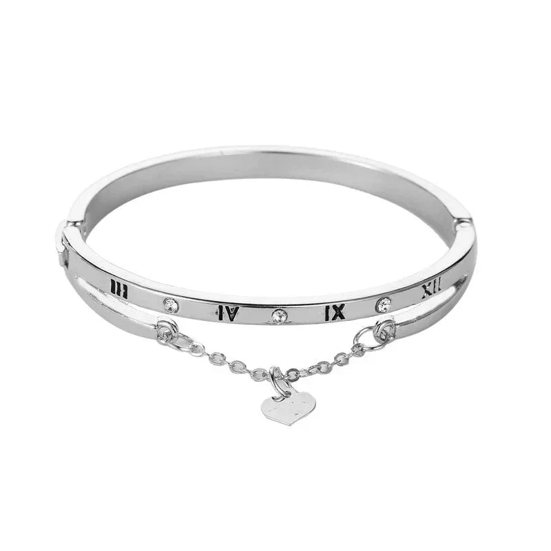 Skanto | Romersk Tall Hjerte Dangler Armbånd
