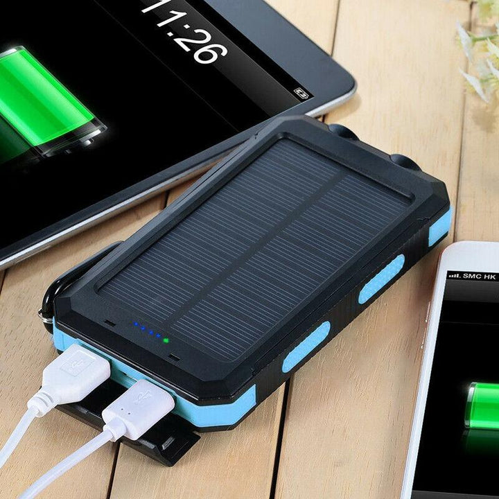 Skanto | Solenergi Power Bank Vanntett USB Lader Lommelykt