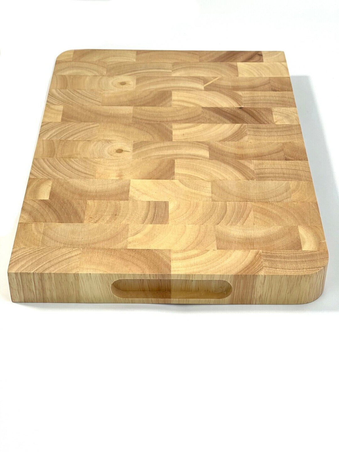 Skanto | CookCore Solid Wooden Cutting Board – Med juice groove og sklisikkert