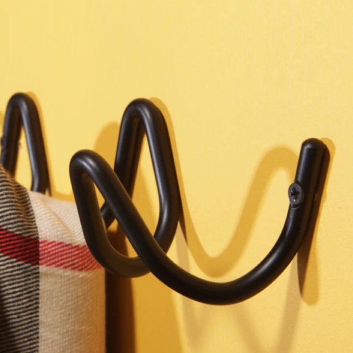 Skanto | Scribble Vegg Garderobe