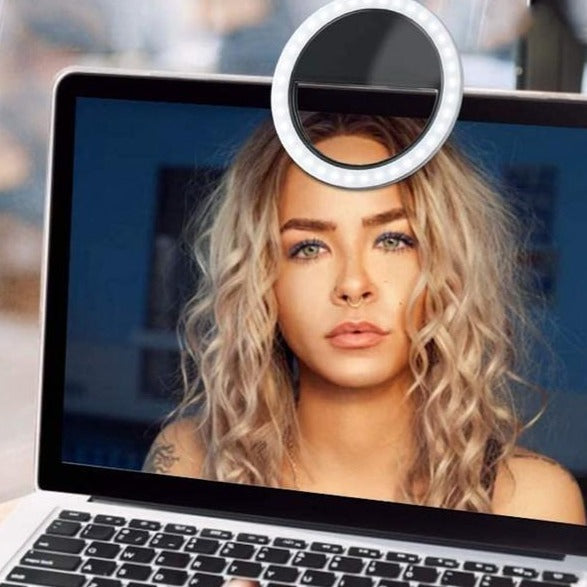 Skanto | Selfie-ring med innebygd lading – Perfekte bilder