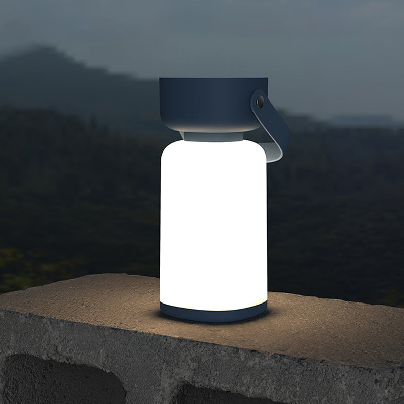 Skanto | Amanti Vanntett bærbar LED bordlampe Moderne sylinderdesign