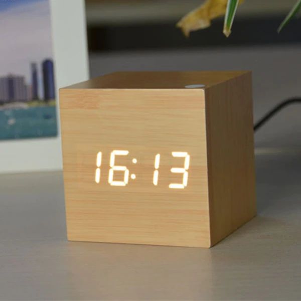 Skanto | Cube Digital Bordklokke Moderne Interiørdekor