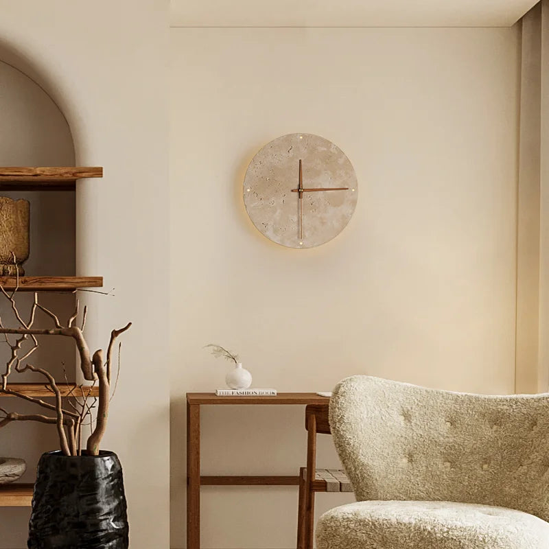 Skanto | Möni Vegglampe og Klokke for Stilig Belysning