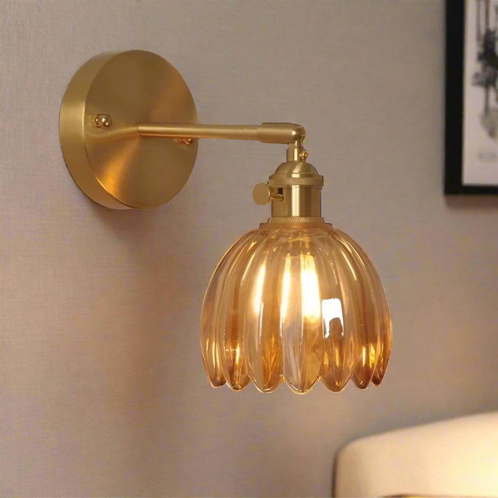 Skanto | Glass Tulip Blomster Vegglampe | Elegant Blomsterbelysning for et Stilfullt Interiør - MurCharm