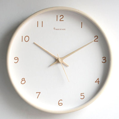 Skanto | Stille Solid Tre Analog Veggur