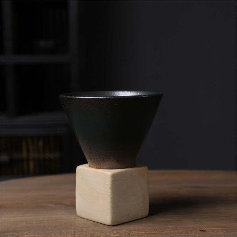 Grovt keramikk kaffekopp med base konisk couture kopp & base sett | Skanto