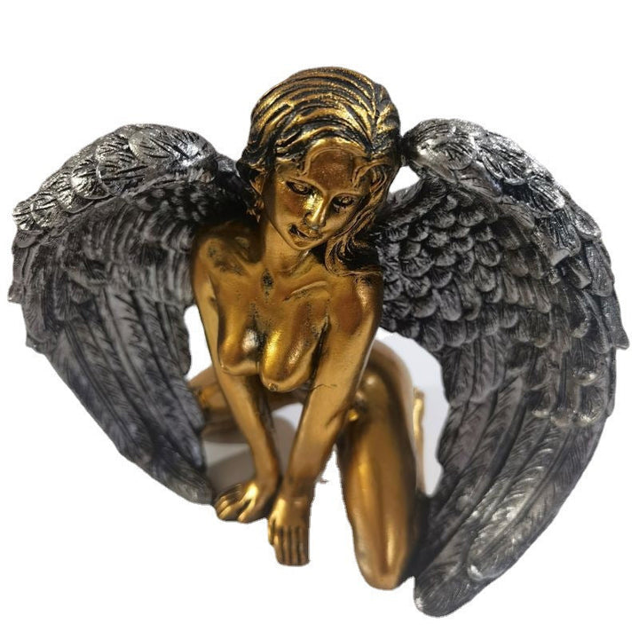 Art Angel Kvinne Vinger På Kne Kappe Hatt | Skanto