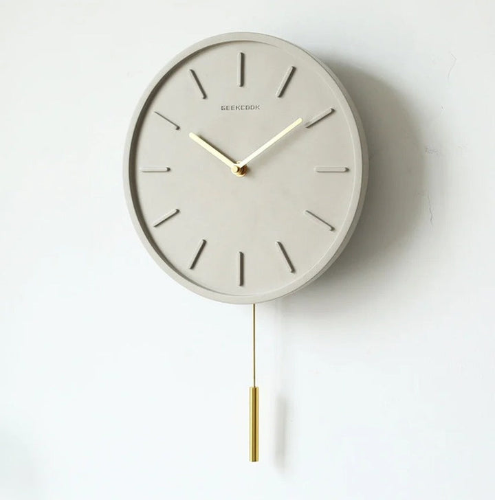 Nordisk sement veggklokke med metall pendel | Minimalistisk skandinavisk klokke for moderne interiør | Skanto