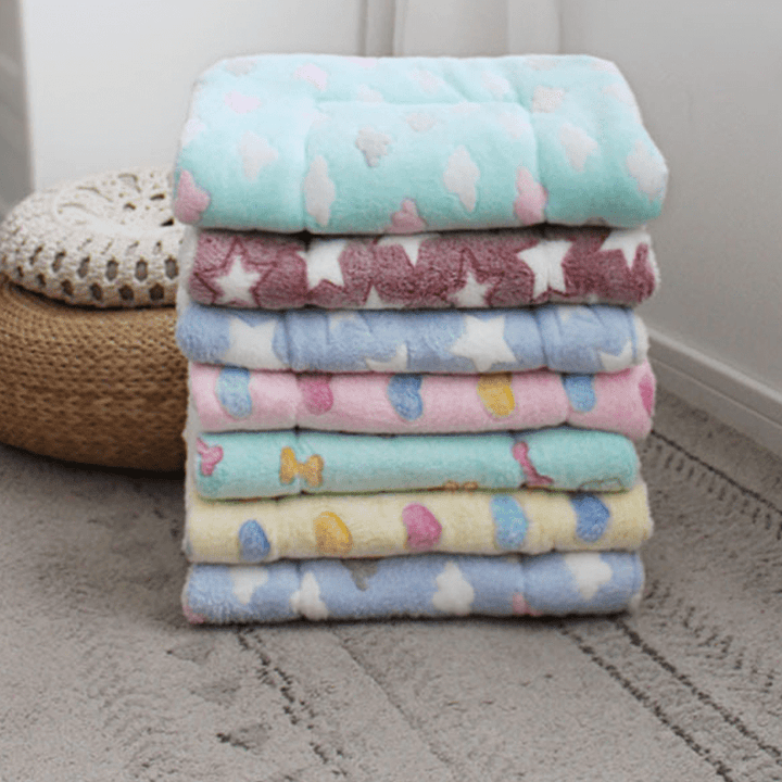 Skanto | SNUGCLOUD – Fluffy Fleece Pillow for Relaxed Pet Sleep