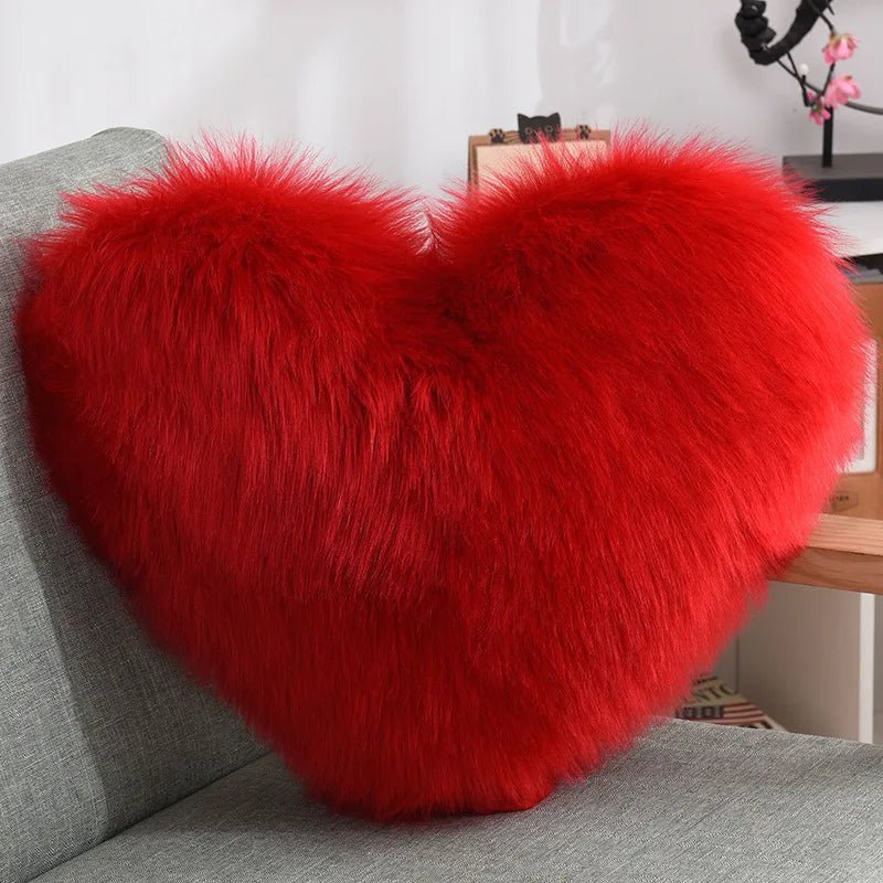 Myk hjerteformet fluffy sofa pute i myk polyester | Skanto