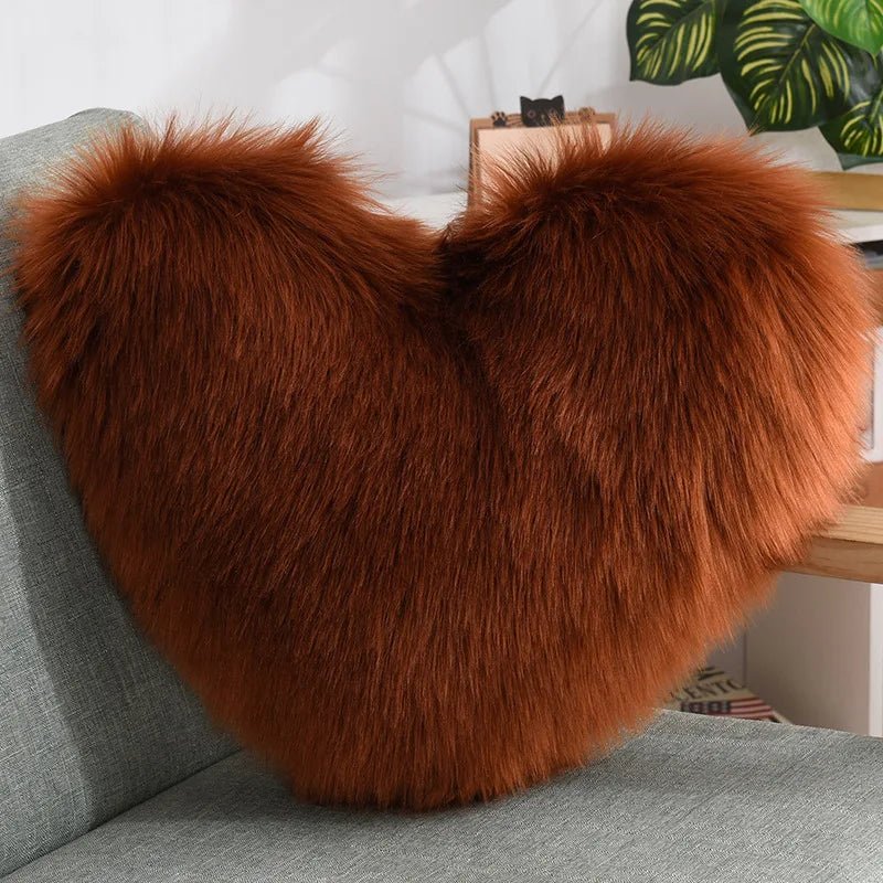 Myk hjerteformet fluffy sofa pute i myk polyester | Skanto