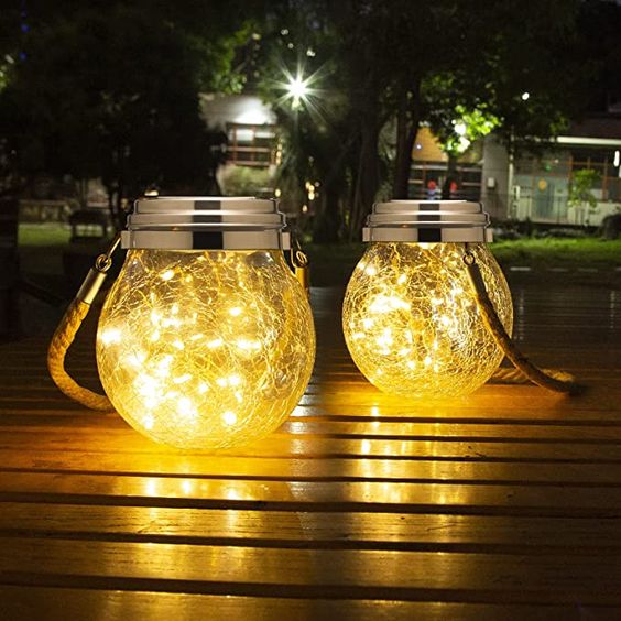 Solar Glass Globe Lantern Skanto