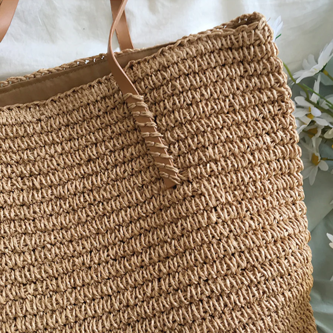 Frendorf | Romslig håndveske med solid skulderstropp - TerraWoven