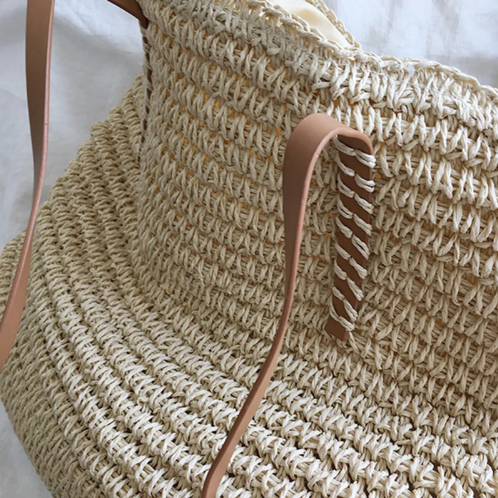 Frendorf | Romslig håndveske med solid skulderstropp - TerraWoven