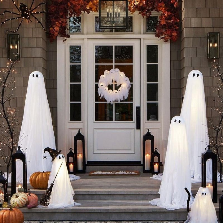 Skanto | SPOOKGLOW – LED Spøkelseskrans med 12 Opplyste Ånder