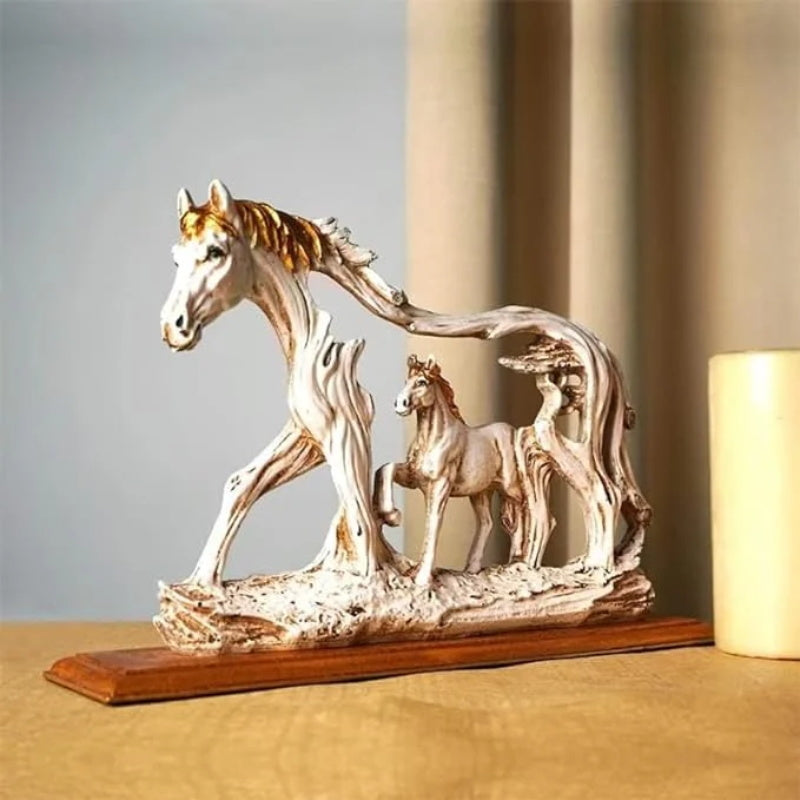 Skanto | Galopperende hestestatue med ponni steinfigur