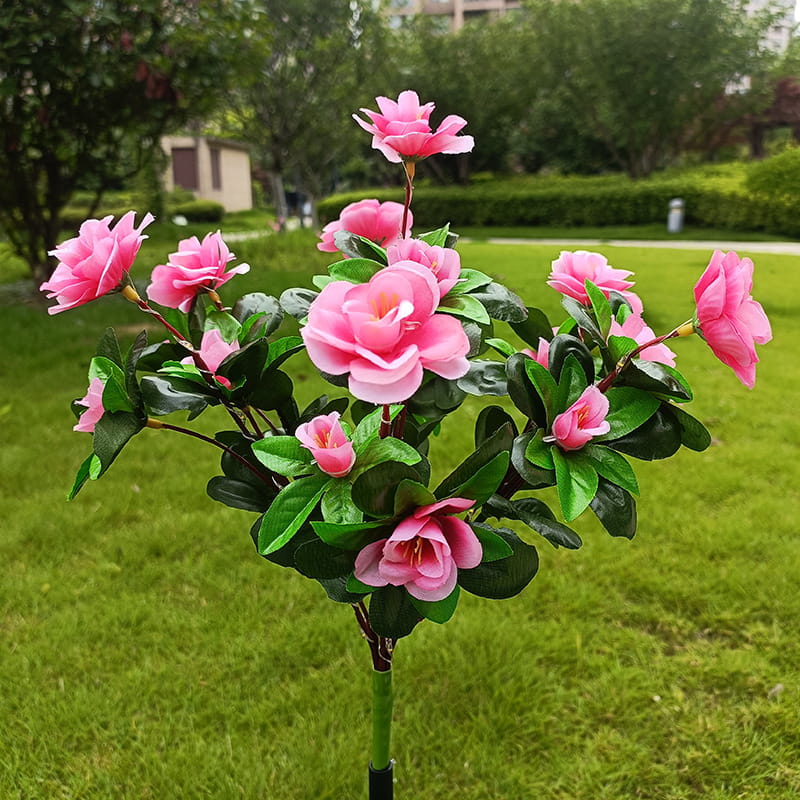 Skanto | Solcellelampe med simulert azalea blomster og jordspett