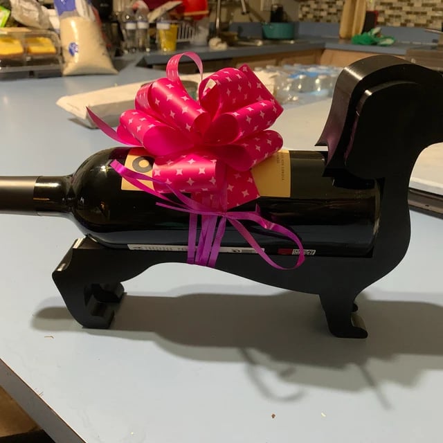 Skanto | Vinflaskeholder Formet Som En Dachshund
