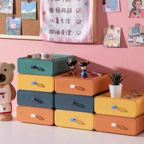 Skanto | Stable plastic storage boxes for home organization