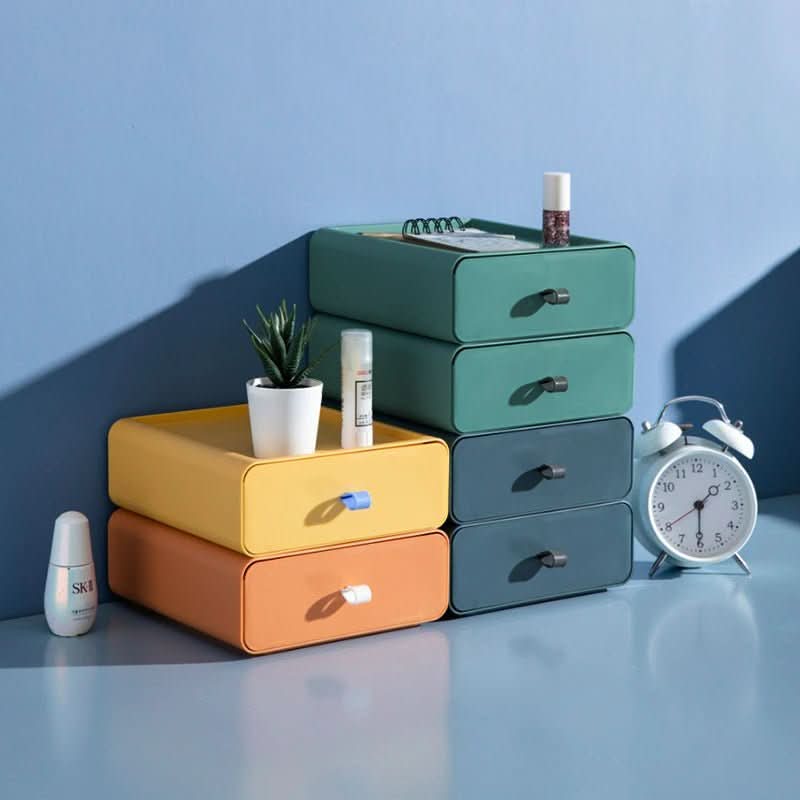 Skanto | Stable plastic storage boxes for home organization