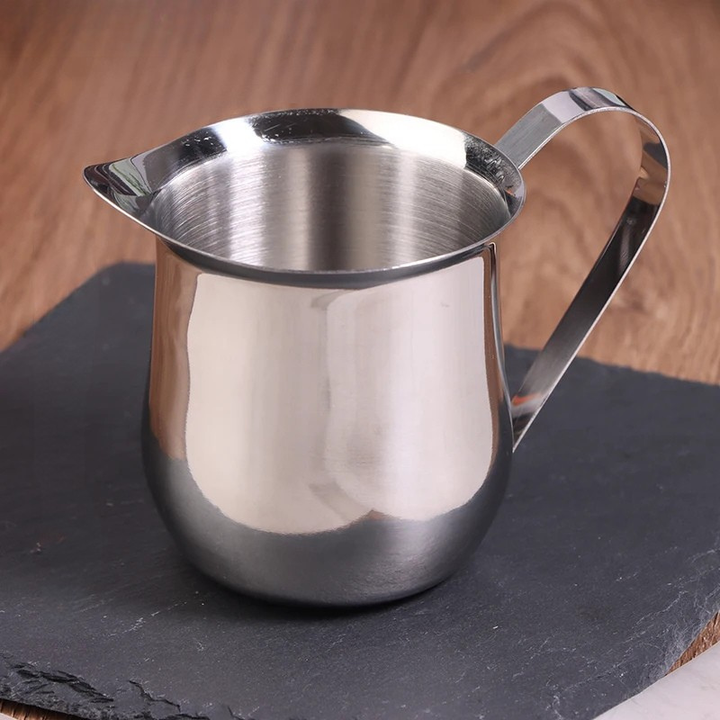 Rustfritt Stål Melkeskummer Kanne Kaffe Latte Kunst Målebeger | Skanto