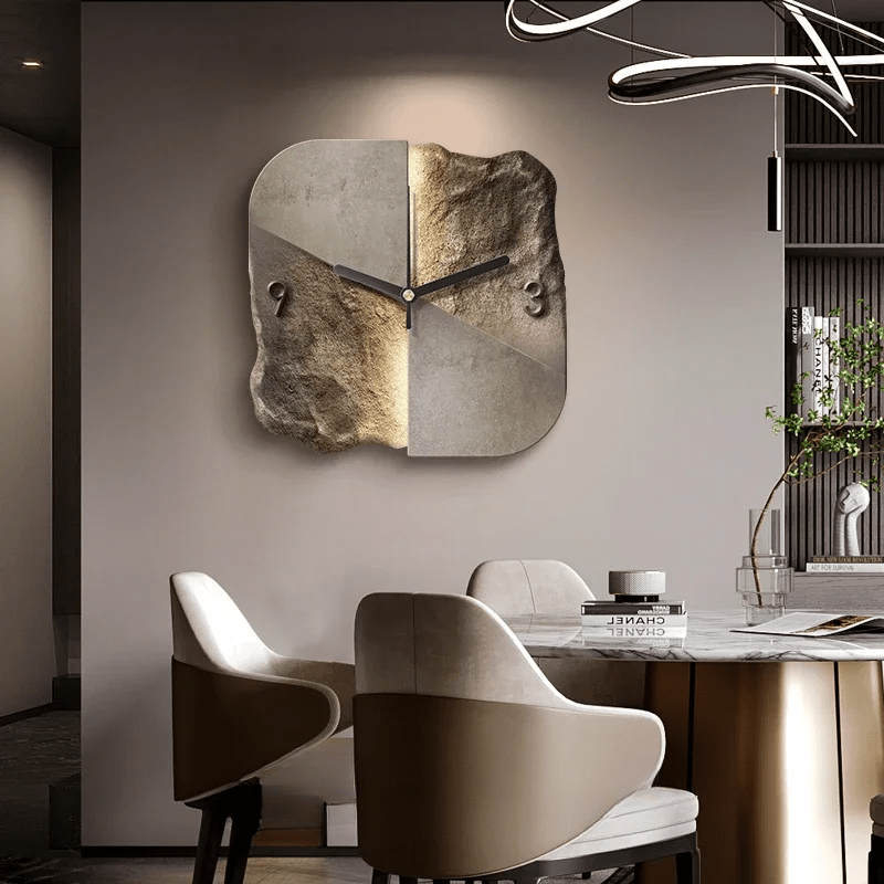 StoneAura – Moderne Wandudhr i Sandsteinoptik mit geräuschlosem Quarzwerk