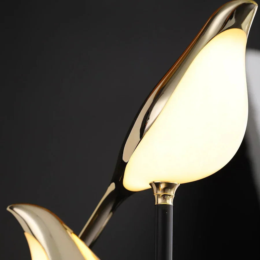 Skanto | Stilig Design LED Bordlampe - AvaBird