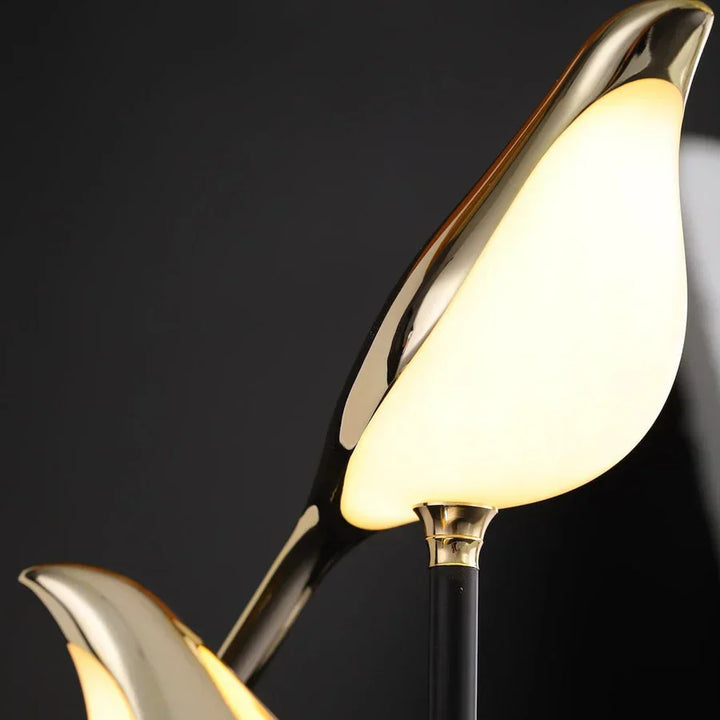 Skanto | Stilig Design LED Bordlampe - AvaBird