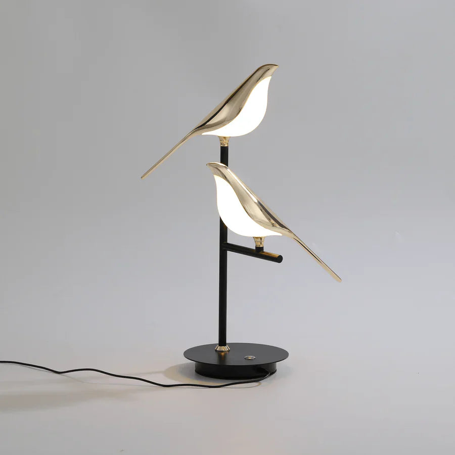 Skanto | Stilig Design LED Bordlampe - AvaBird