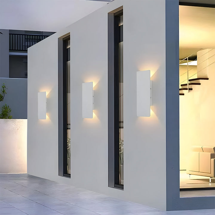 Skanto | Utendørs vegglampe med moderne vanntett design