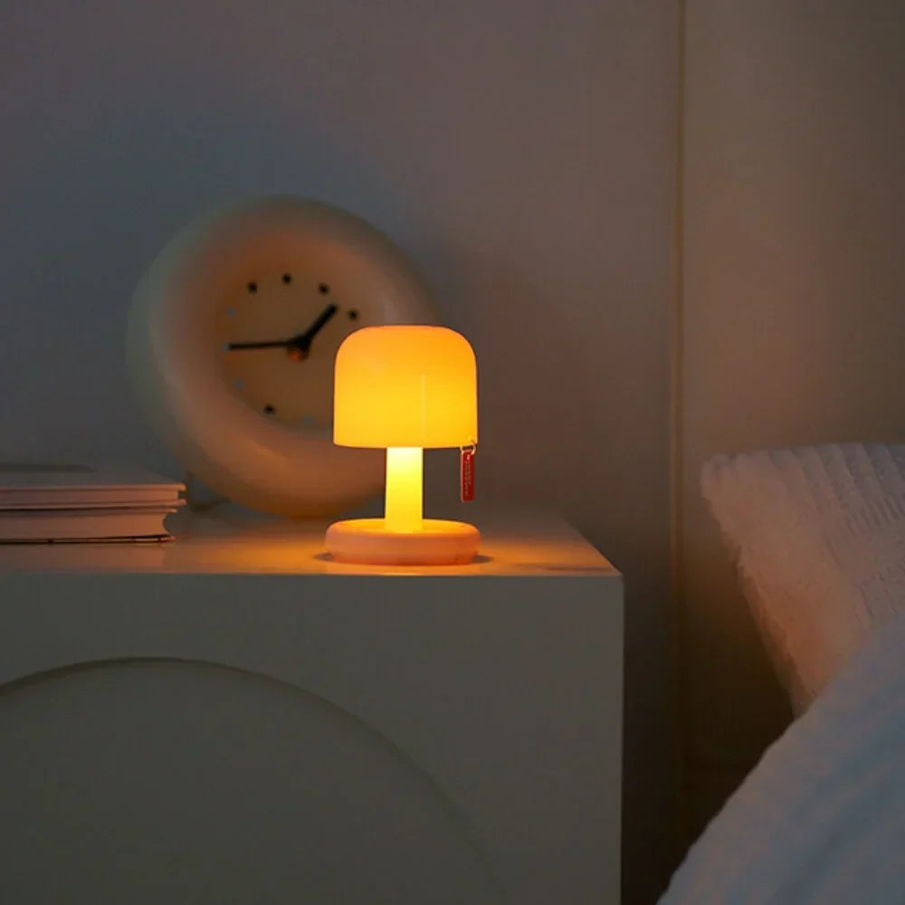 Skanto | Bordlampe med mykt solnedgangslys