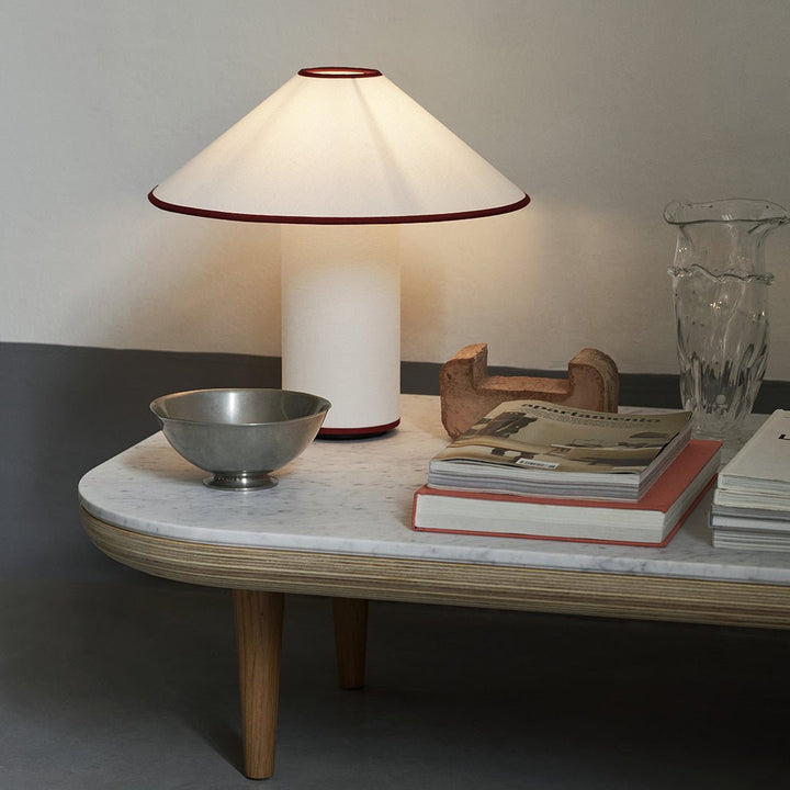 Skanto | Bordlampe med tekstilskjerm – Lunara