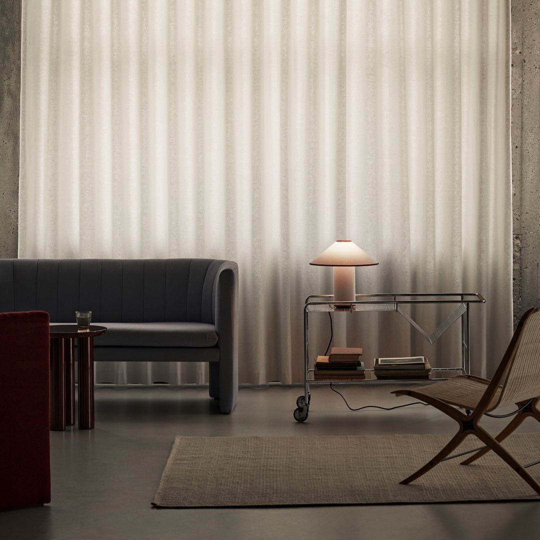 Skanto | Bordlampe med tekstilskjerm – Lunara
