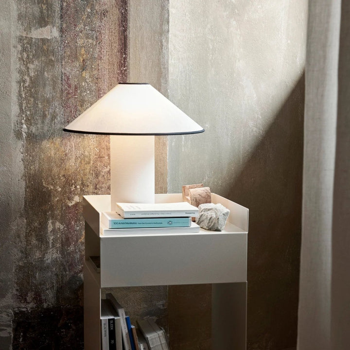 Skanto | Bordlampe med tekstilskjerm – Lunara