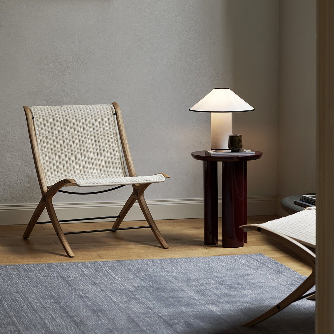 Skanto | Bordlampe med tekstilskjerm – Lunara