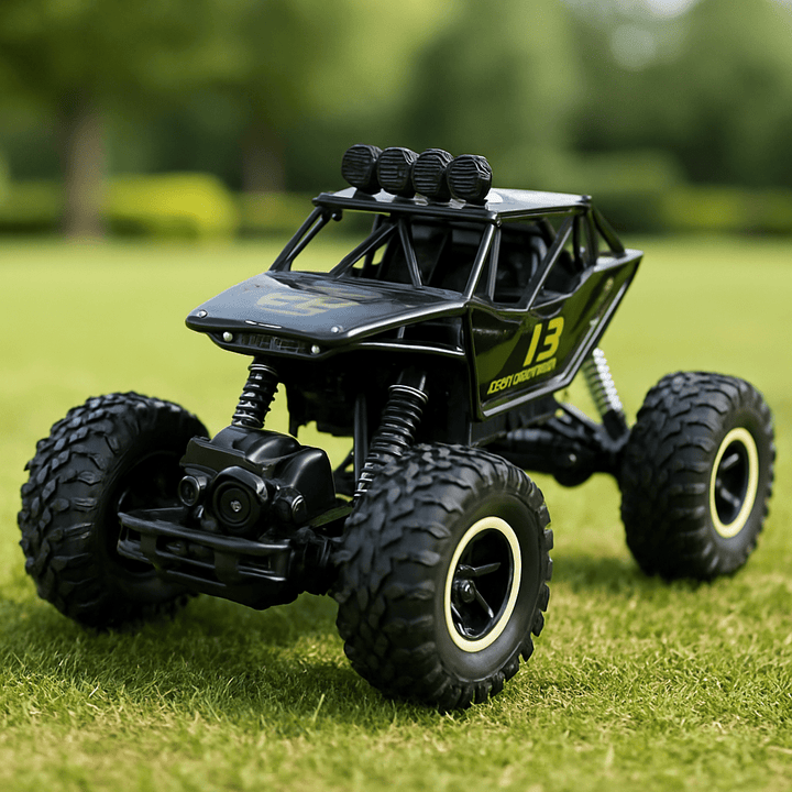 Skanto | TerraClimb X4 – 4x4 RC Monster Truck for Powerful Off-Road Action