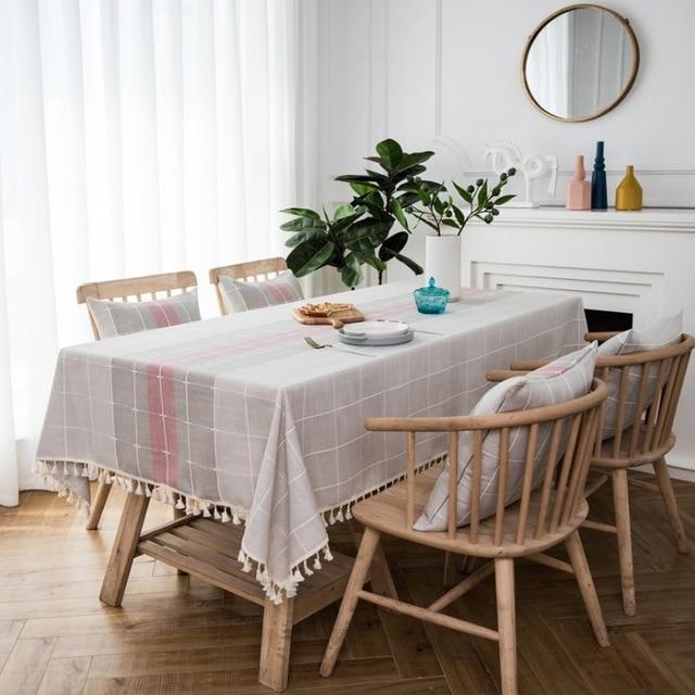 Tre-farge Skotsk Dekorativ Linne Duk Med Knapper | Skanto
