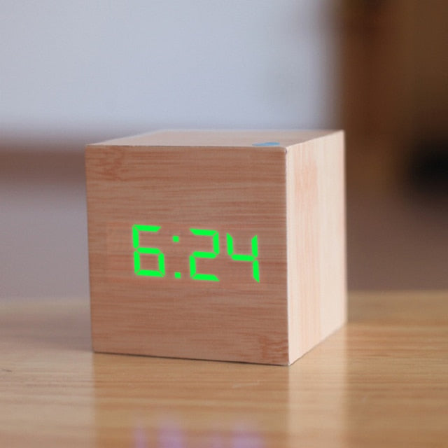 Kvadratisk LED Alarmklokke | Skanto