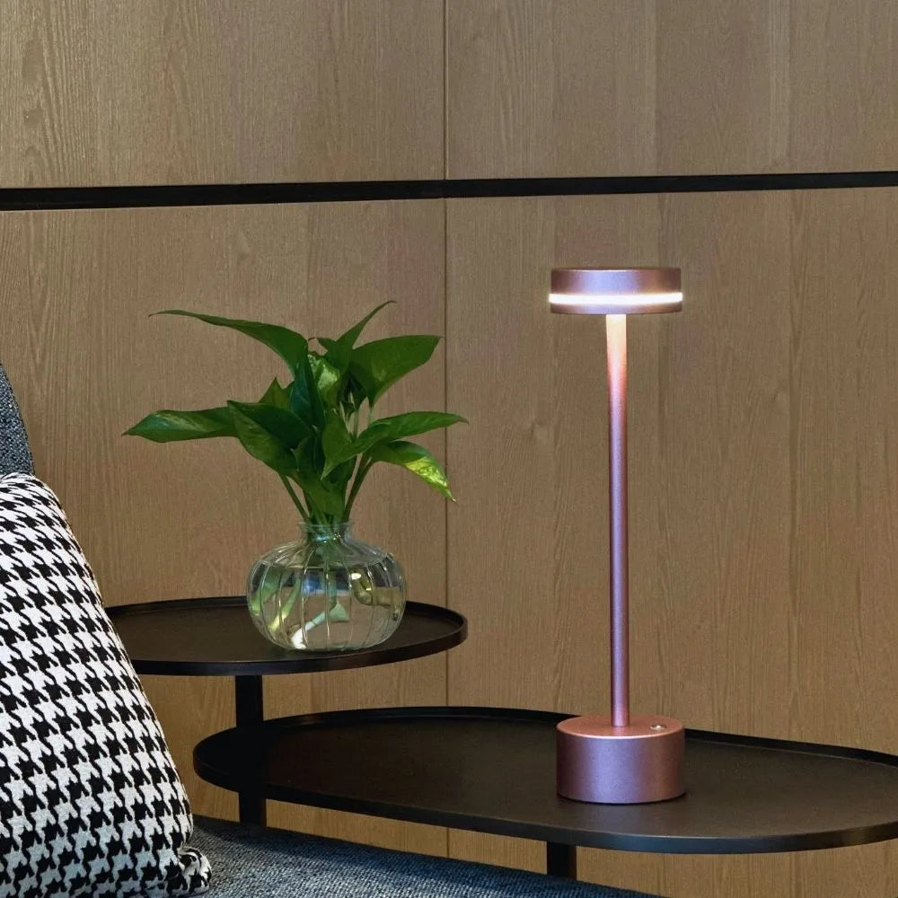 Skanto | Kosmisk Eleganse Lampe