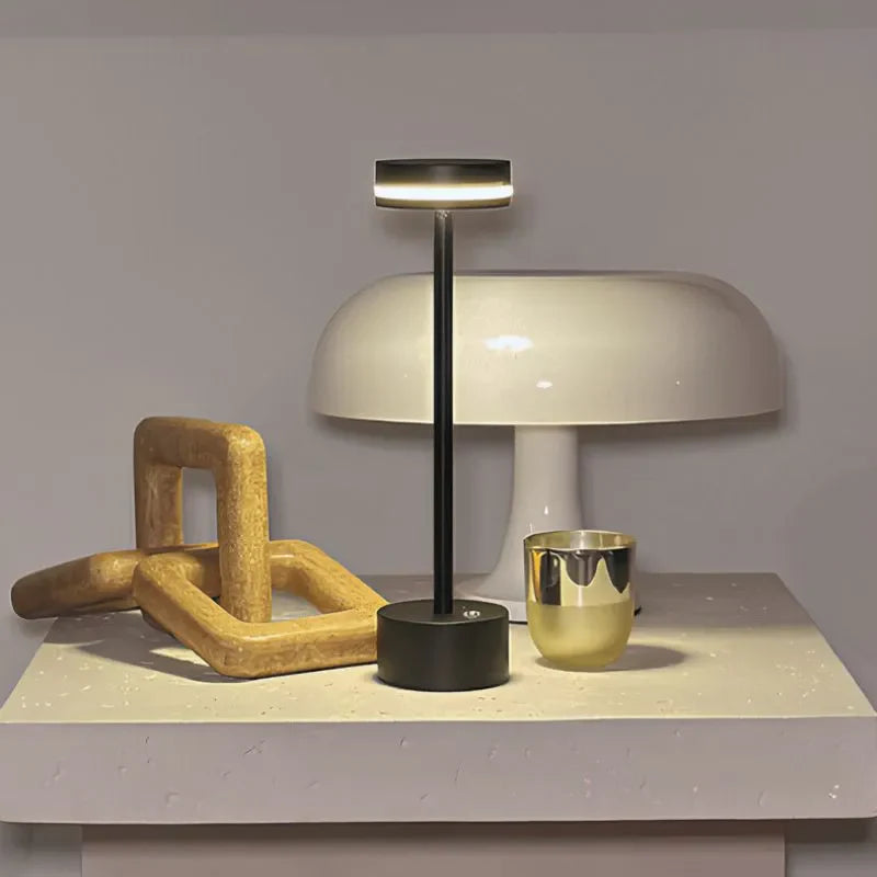Skanto | Kosmisk Eleganse Lampe