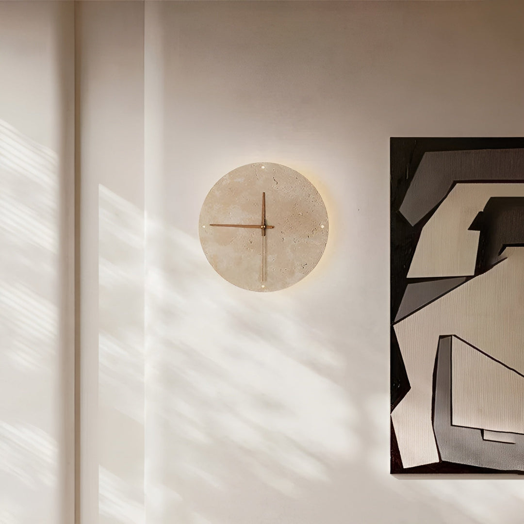Travertine Veggklokke med LED Lys – Minimalistisk & Dekorativ | Høy- Kvalitets Naturlig Stein Klokke | Skanto