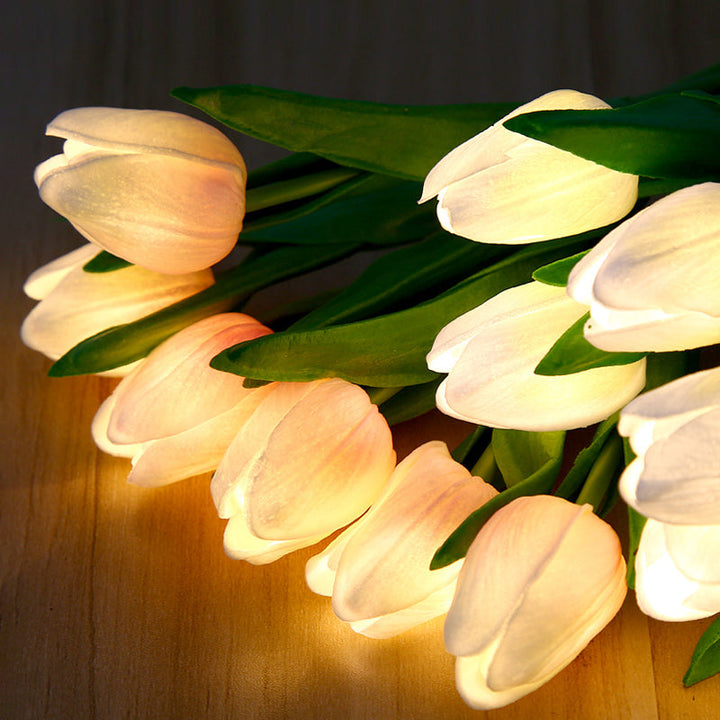 Skanto | Tulip Nattlampe - LumiTulip