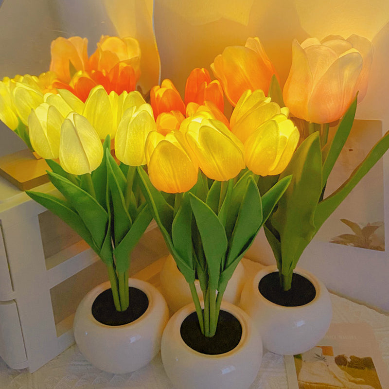 Skanto | Tulip Nattlampe - LumiTulip