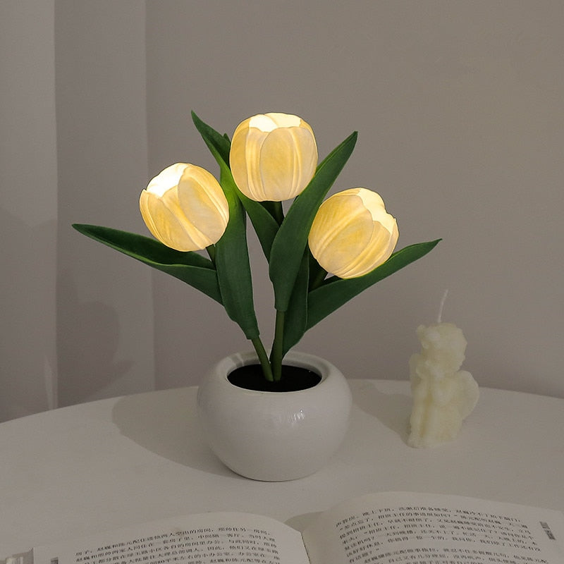 Skanto | Tulip Nattlampe - LumiTulip