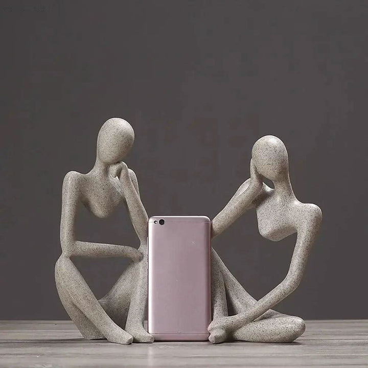 Skanto | Abstract Thinker Resin Sculpture – Hjemmedekorasjon