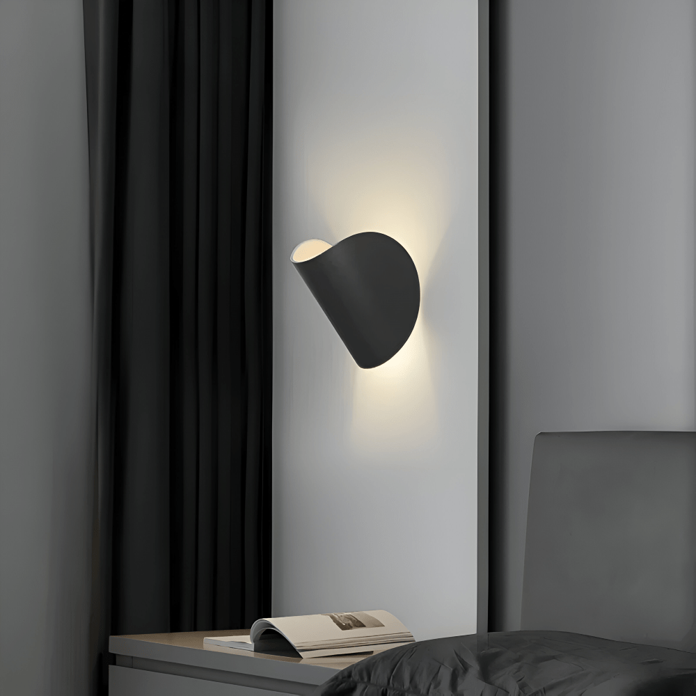 Skanto | Twist Vegglampe – Rotérbar Vegglampe for Tilpasset Belysning