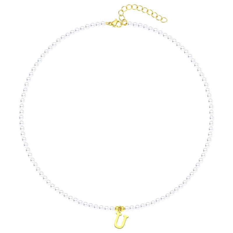 Skanto | Elegant gullbelagt perle bokstav initial halskjede