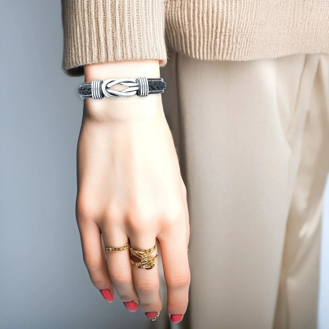 Skanto | Unisex Evig Kjærlighetsknute Lærarmbånd